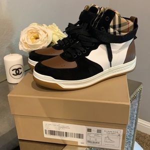 Burberry sneakers